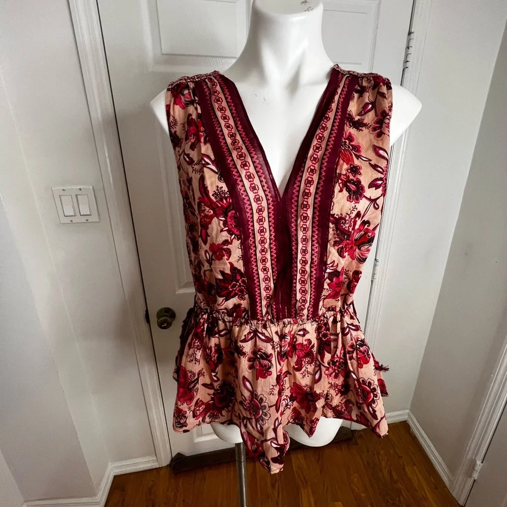 Kate Spade Paisley Blossom Top Broome Street Pink Conch Sz M Floral tank V-neck
